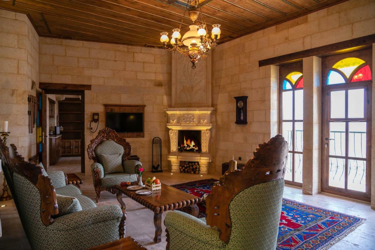 Отель Kayakapi Premium Caves Cappadocia